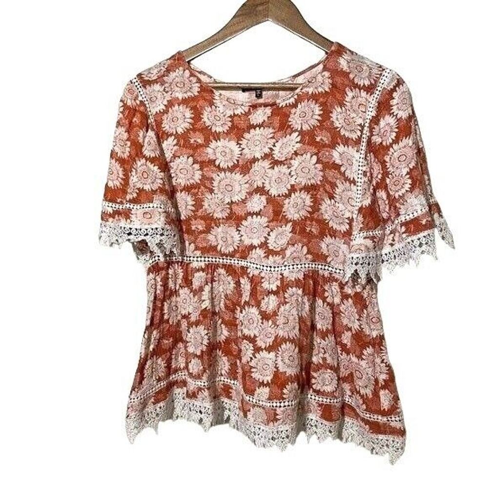 Love Culture Blouse Orange White Floral Laced Trim Size Large